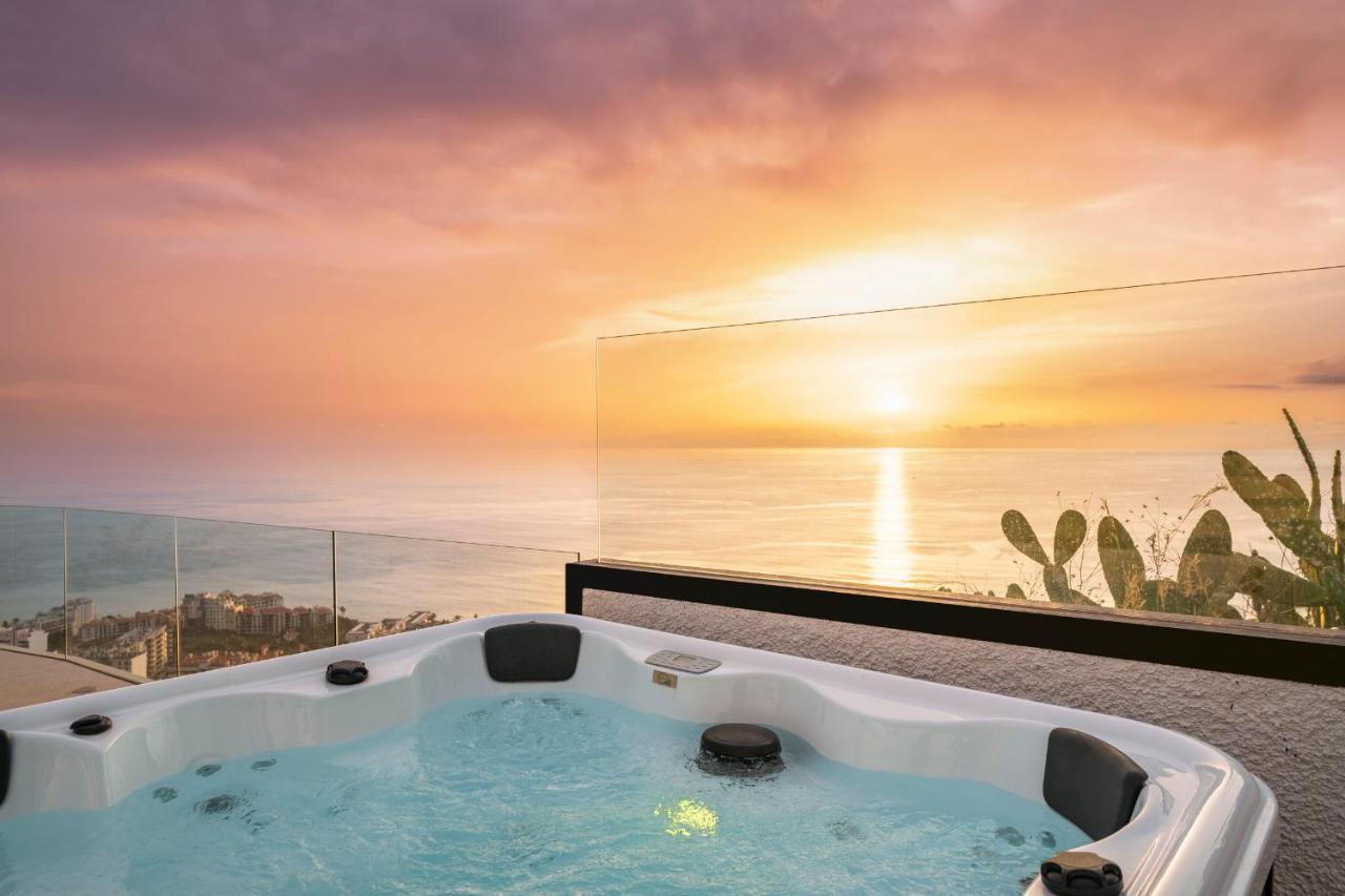 Sky Villa by Travel to Madeira Funchal  Exterior foto