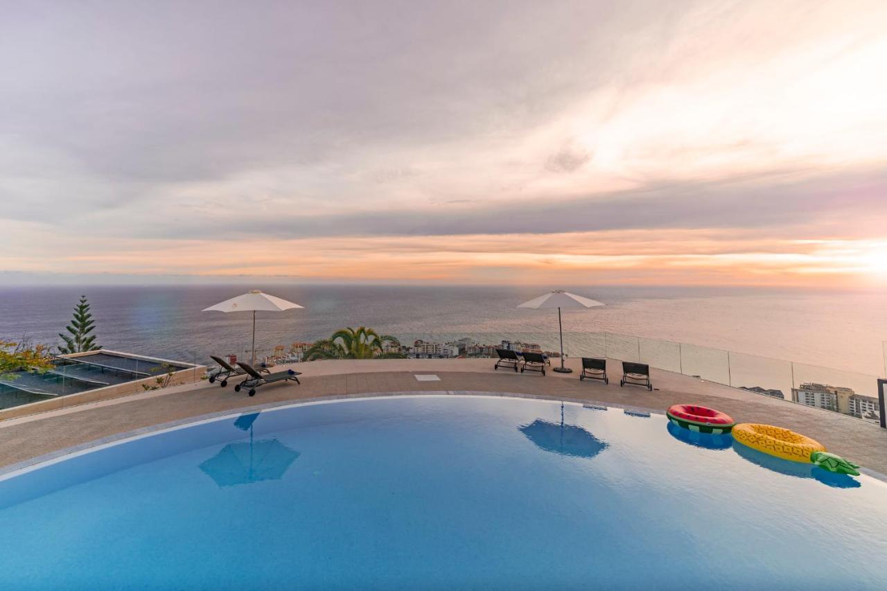 Sky Villa by Travel to Madeira Funchal  Exterior foto